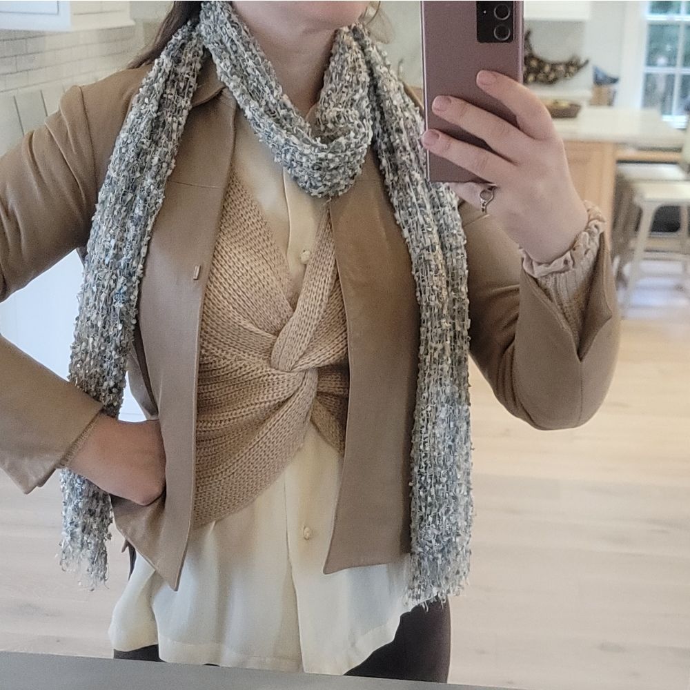 August silk silk blouse - Picture 8 of 11